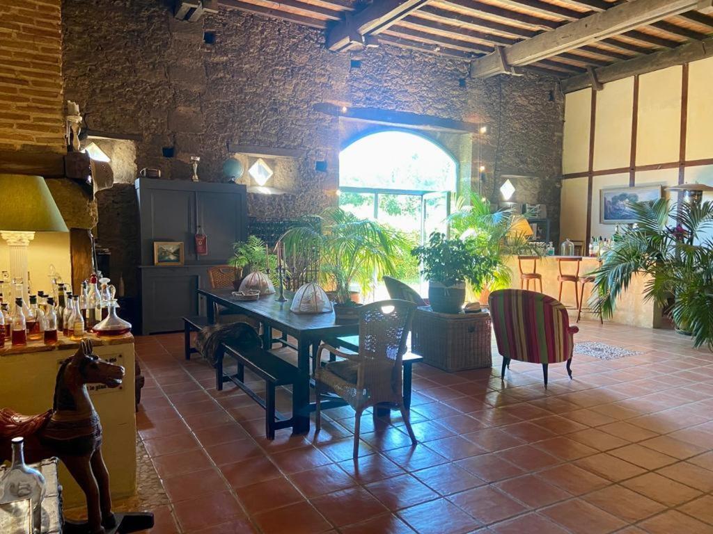 Maison D'Hotes Le Chai D'Armagnac Monguilhem エクステリア 写真
